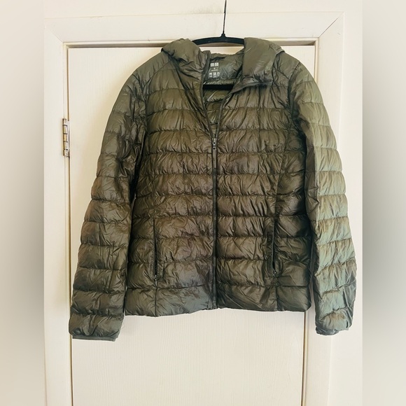Uniqlo Ultra Light Down Packable Parka olive Green Full Zip Jacket M - Picture 1 of 10